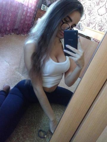 Моника